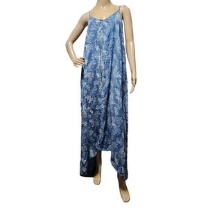 Women's Appraisal Tropical Leaf Blue Maxi Dress